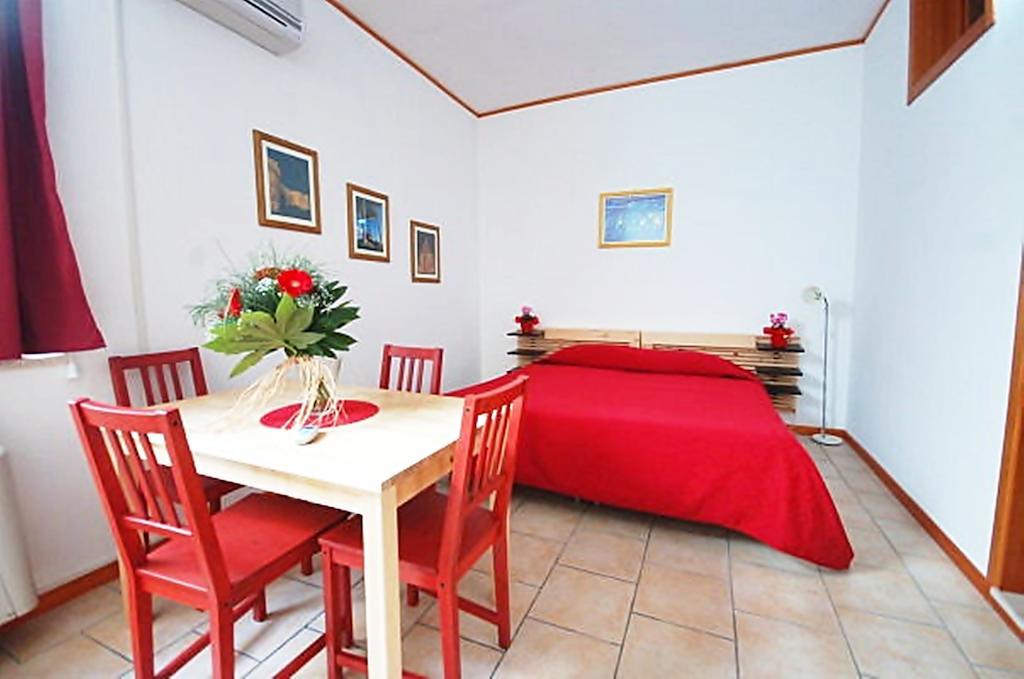Hotel Residence Lupiae Лечче Экстерьер фото